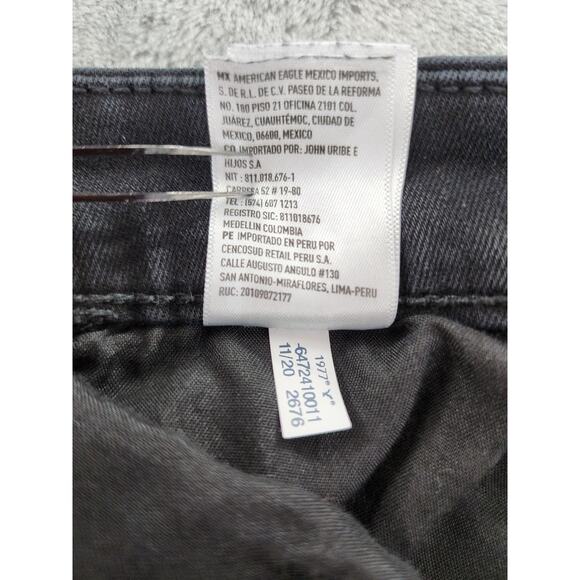 American Eagle Next Level Stretch Curvy Hi-Rise Jegging Size 8 Black Distressed - Picture 11 of 16